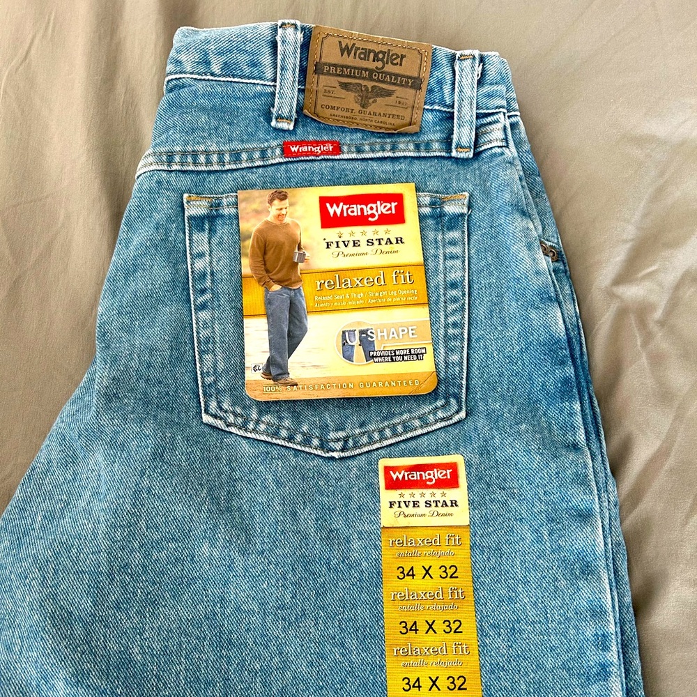 New Men’s Wrangler Jeans